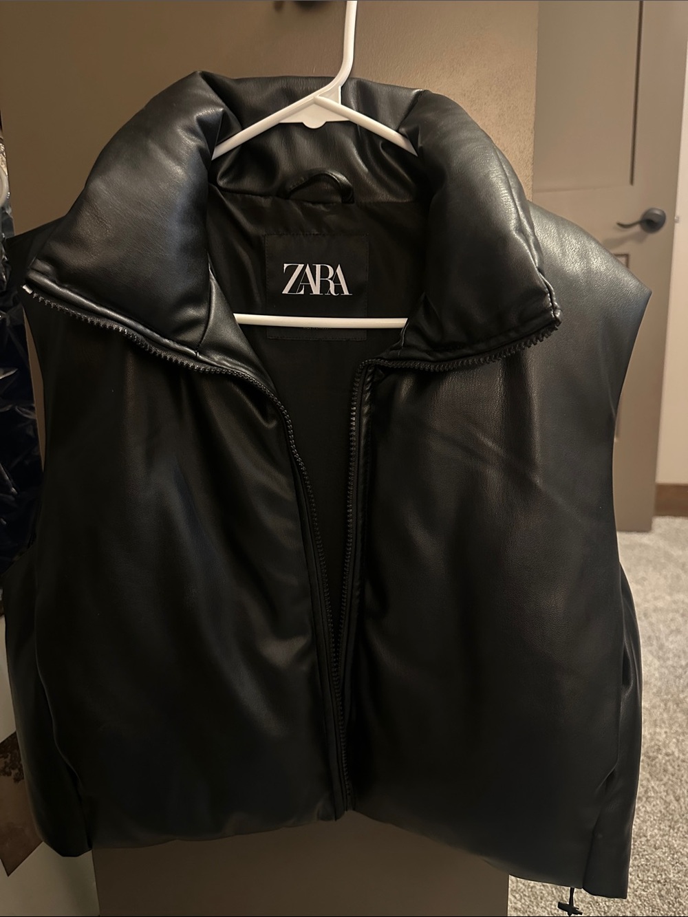 Zara black puffer vest